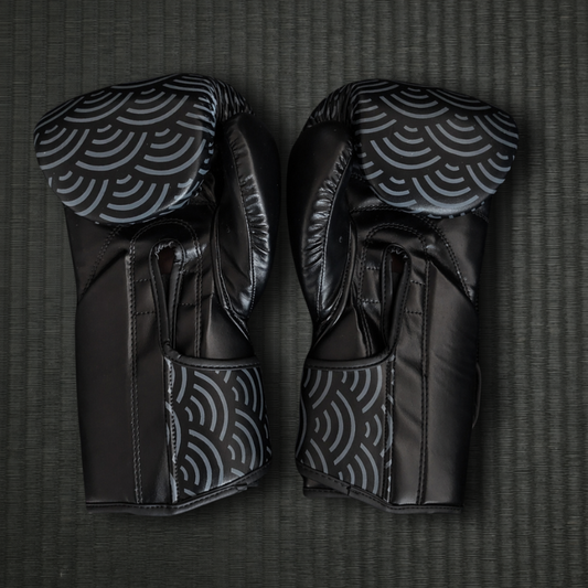 BLACK WATER SERIES GLOVES