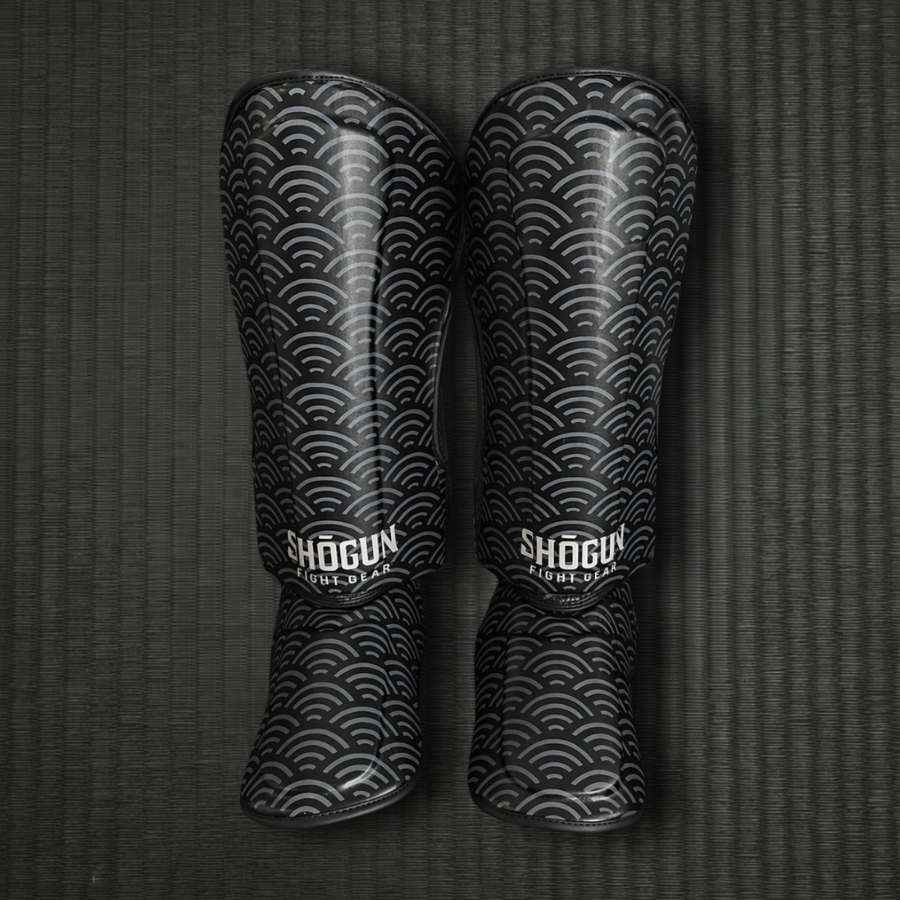 BLACK WATER SERIES SHIN GUARDS